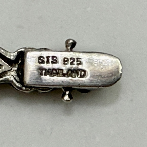 red faceted garnet sterling silver link bracelet vintage signed - Picture 9 of 10